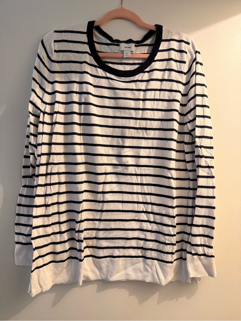 Old Navy Lightweight Striped Sweater - Navy & White